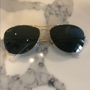 Ray-Ban Gold Aviators